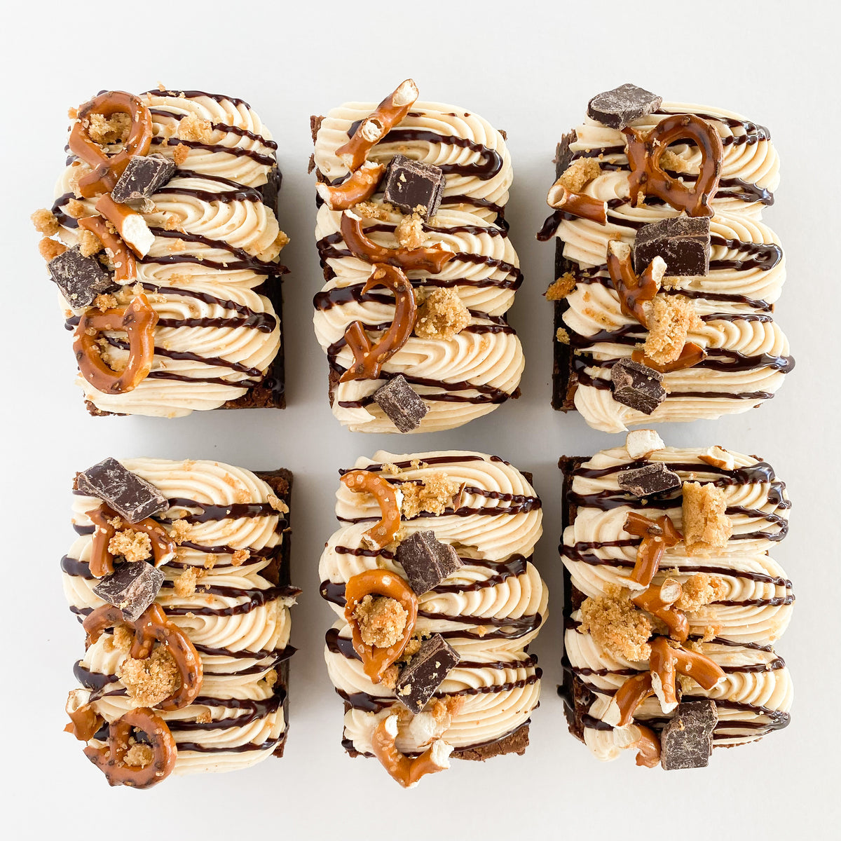 Peanut Butter Chocolate Pretzel Brownies